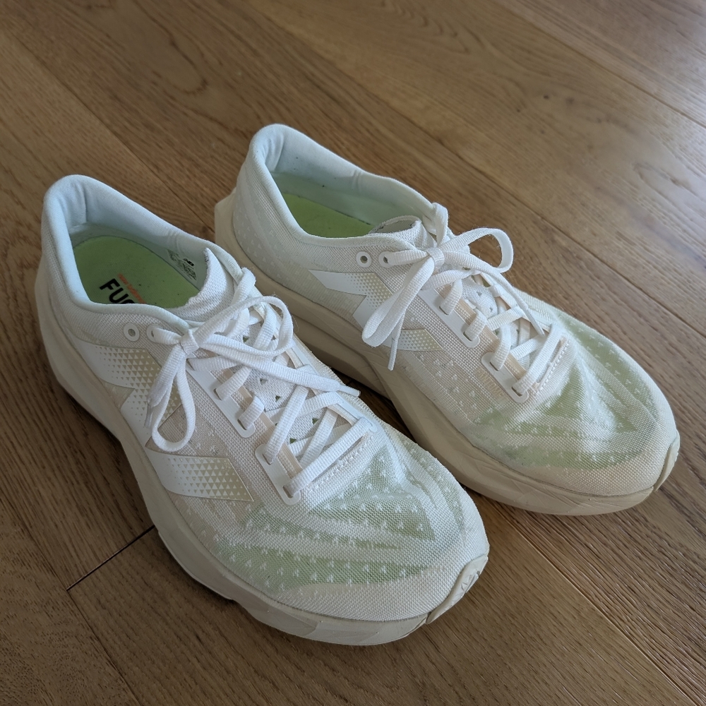 New Balance FuelCell Rebel V4 Running Shoes